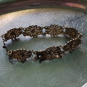 Vintage Gold Filigree Design Bracelet